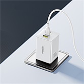 Baseus EnerFill FE11 hálózati gyorstöltő 100W, 2×USB Type-C + 1×USB Type-A, fehér