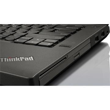 NB Lenovo Thinkpad 14" HD LED - T440 - 20B7A0MN01 - Fekete - Windows® 8 Pro