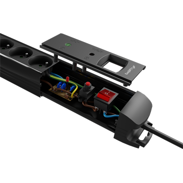 Lanberg Túlfeszültség védő elosztó, 5x Schuko aljzat, 1.5 m, fekete