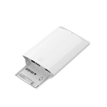 Teltonika Kültéri LTE router, IP55 ház, PoE, robusztus kialakítás